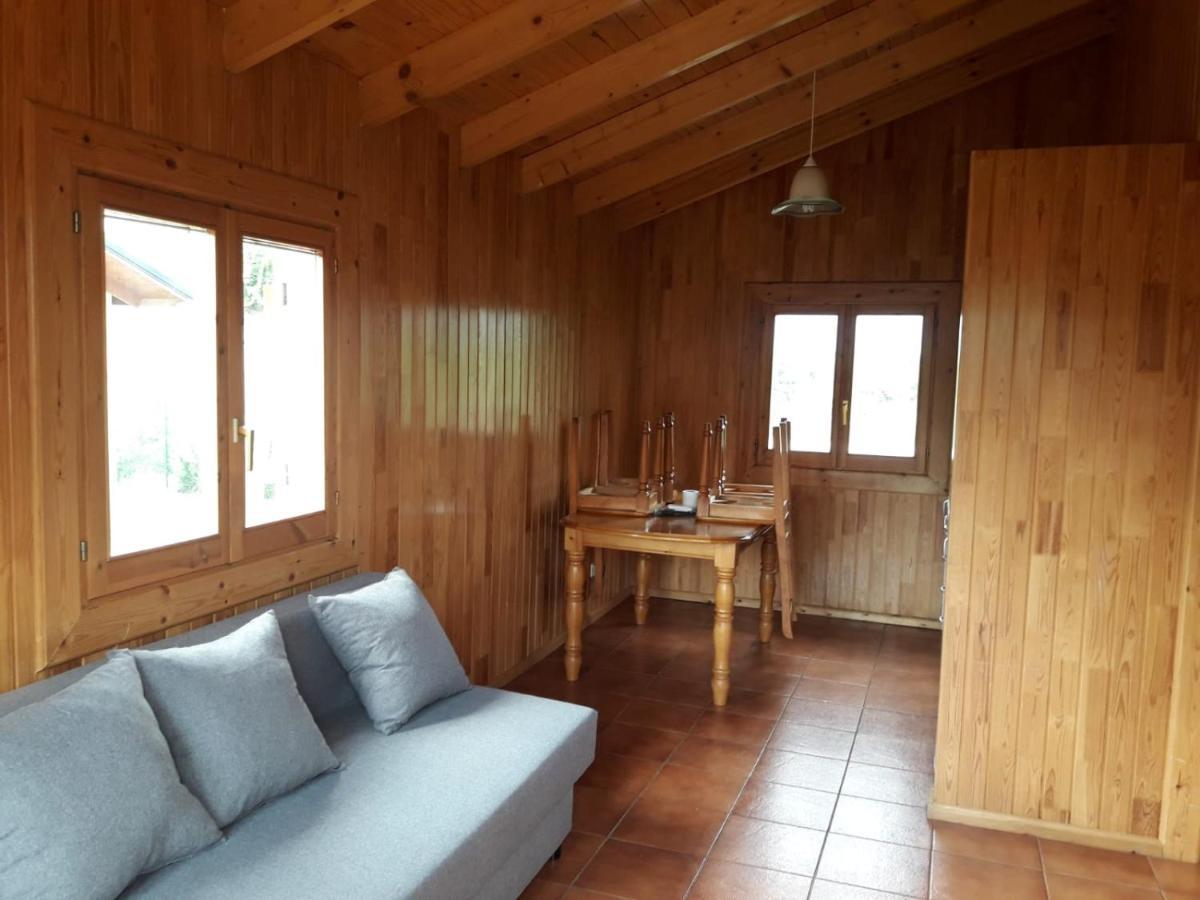 Sabinanigo Camp & Hotel Esterno foto
